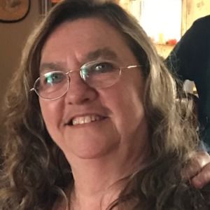 Meet your Posher, Joann